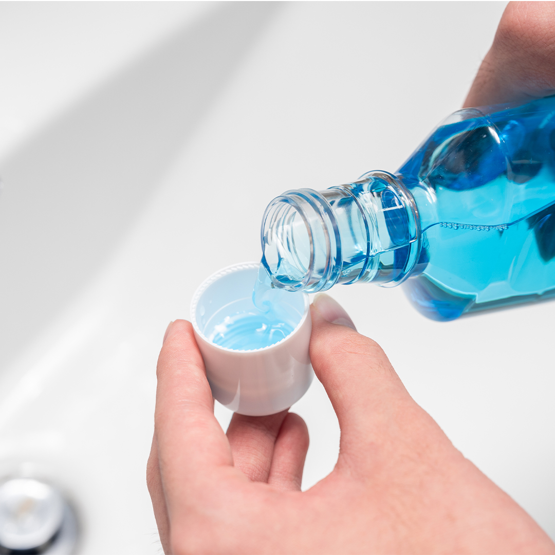 Mouthwash available in online  pharmacy qatar, doha 
