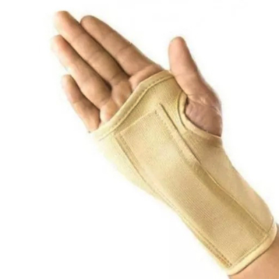 shop now Wrist Splint - Left - Dyna  Available at Online  Pharmacy Qatar Doha 